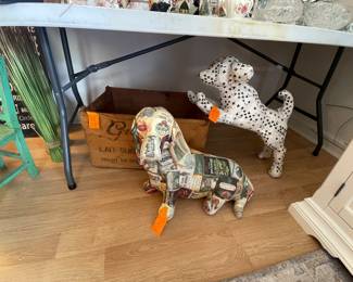 $60 	French vintage crate