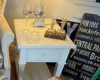 $80 	White side table with single drawer  18x24x24