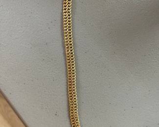 $110 - 585  marked 14kt gold bracelet missing clasp on one hand 4.24 gr