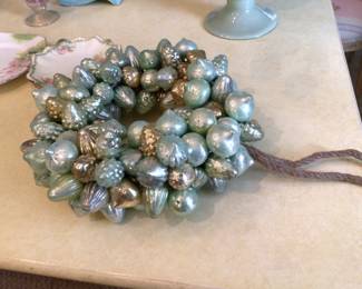Christmas shell wreath