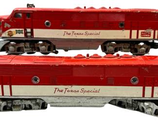 Lionel Texas Special 2245 Red White Diesel Engine & Dummy