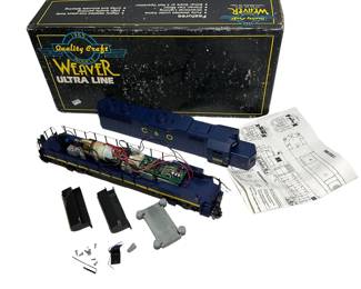 Weaver Quality Craft Models EMD GP38-2 Diesel Locomotive Original Box As-Is