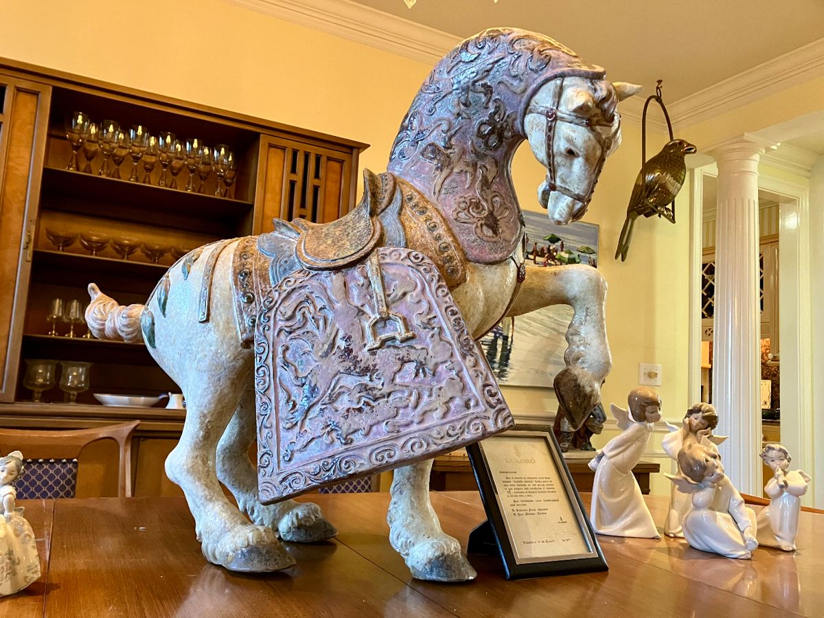 Hanna Estate Services Modern Art in Meadowbrook starts on 3/16/2024