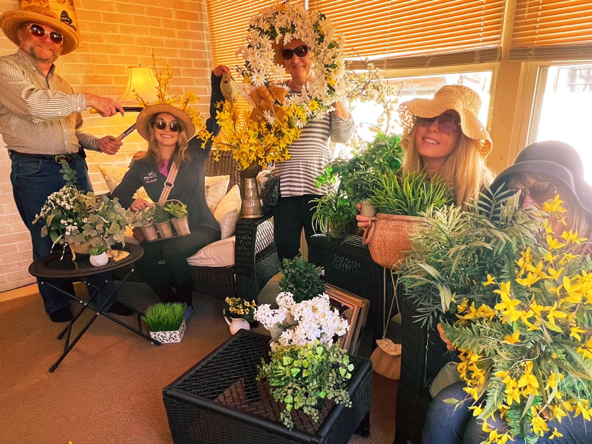 Bloomin’ Deals Estate Sale ~ Mid-Michigan Estates 