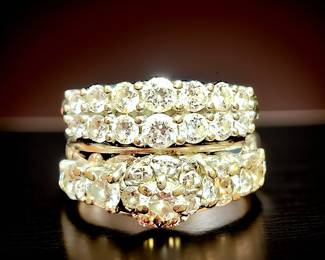 14k White Gold and DIAMONDS wedding set