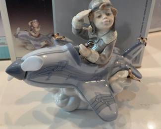 Lladro #5697 Over the Clouds $250.00