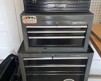 Craftsman Tool boxes (2) piece                                          Grey 3 drawersf w/lock, Lg rolling 2 drawer and cabinet.