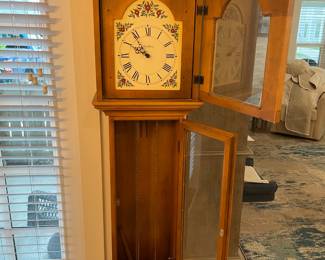 Seth Thomas Grandfather/mother Clock. Model 4399-001-4     Heirloom series made in Thomaston, Conn.  1977.    15.25"w 8.75"d 75.25"t      $300.00