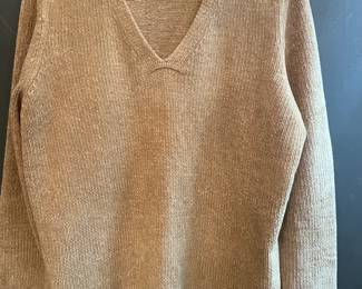SHU|SHU light brown sweater. Size large. 