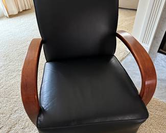 Brentwood leather club chair