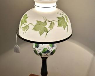 Ivy globe lamp