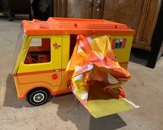 Vintage Barbie Country Camper