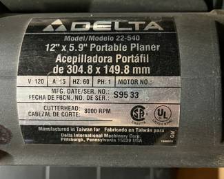 Delta tools portable planer
