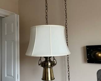 Brass swag lamp