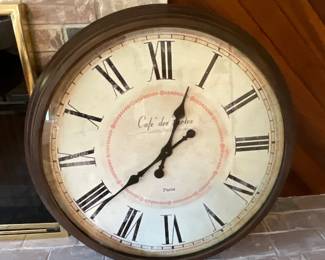 Lg Round Ornamental Clock