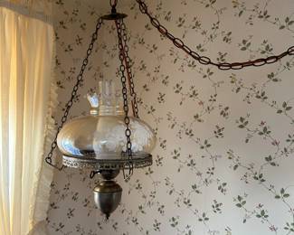 VINTAGE HANGING LAMP