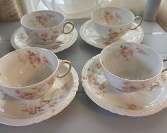 4 CUP & SAUCERS THEODORE HAVILAND