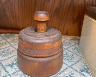 BUTTER MOLD - ANTIQUE