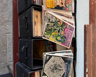 Comics and Nintendo power magazines