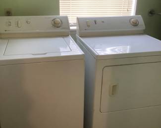Maytag gas dryer and washer. 200.