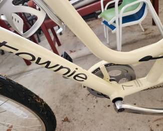 Townie by Electra Bicycle Co.