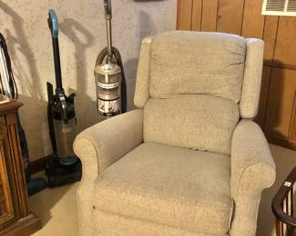 Rocker recliner