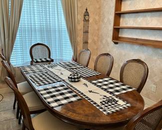 Vintage Dining Table with 2 Leaves, Pad, 2 Arm Chairs and 6 Side Chairs, by Drexel Heritage