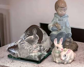 Rabbits MATS JONASSON, Nao Irish Dresden