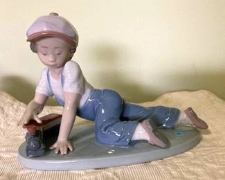 Lladro All Aboard Figurine