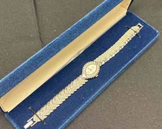 Le Baron Womens Watch With Quartz Rhinestones