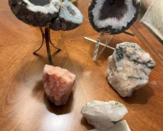 35 Collectible Rocks min