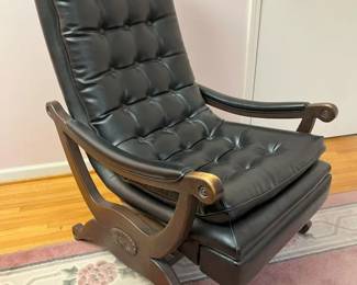 35 MCM Stansberry Leather Rocking Recliner Lounge Chairmin