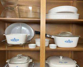 35 CorningWare Friendsmin