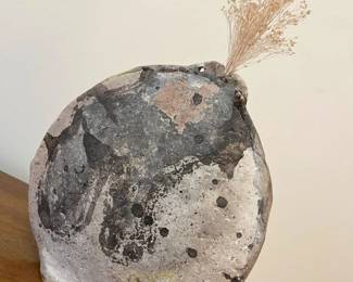 35 Shigaraki Clay Sculptural Vesselmin