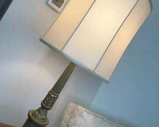 35 Ornate Large Metal Table Lampmin