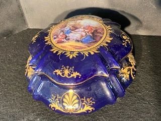 Limoges Covered Box