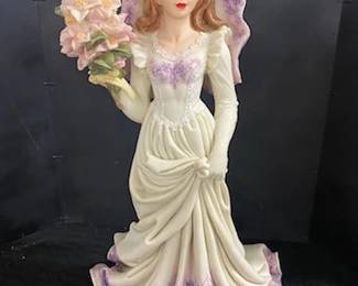 21" Bridal Figure