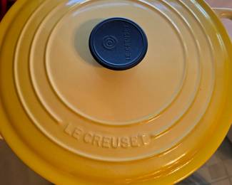 5.5 Qt. Dutch Oven Le Creuset