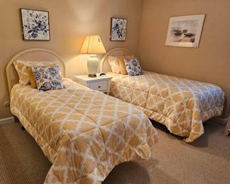 Pair of Bamboo/rattan twin size beds with mattress and boxsprings - Coastal Look