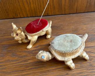Lovely Articulated Animal Pin Cushion 