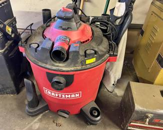 Craftsman 16 Gallon Wet/Dry Shop Vacuum