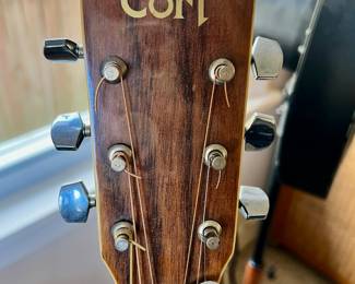 Cort Acoustic Guitar with Natural Finish