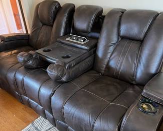 Power Reclining Storage Console Loveseat with USB & Plug-ins
