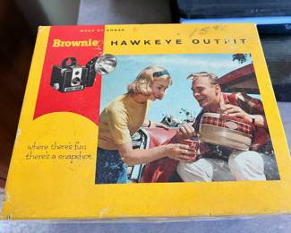 1950's Brownie Hawkeye Outfit Camera - No. 177 E