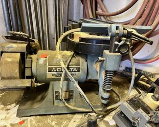 Delta Sharpening Center - Model 23-710