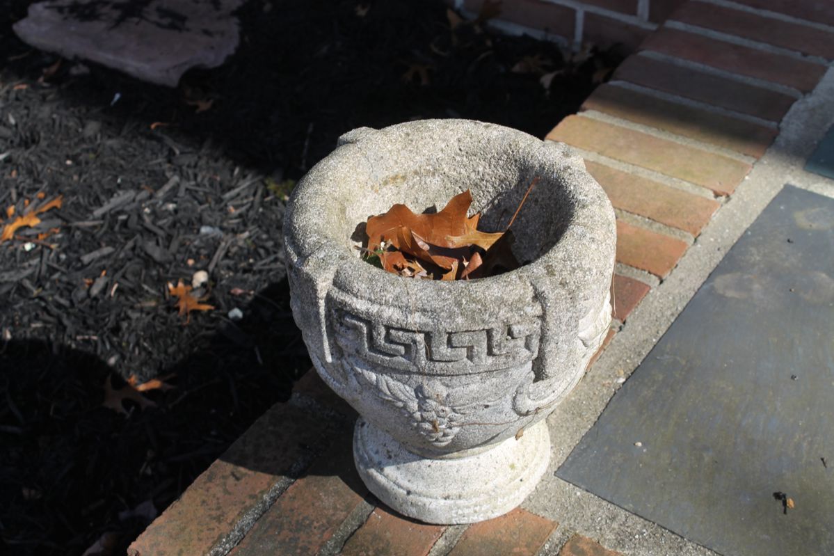 Marvelous Manahawkin NJ Blue Moon Estate Sale starts on 3/22/2024