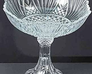 Shannon Crystal Designs Of Ireland 12" X12"