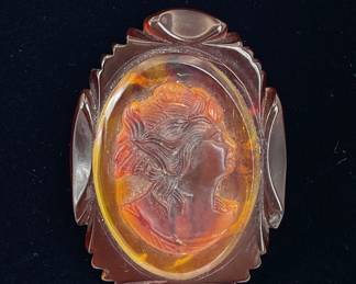 Bakelite Cameo Brooch
