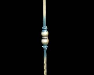 Very Nice Tiffany Style Lamp