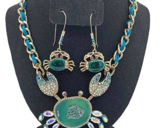 Betsey Johnson Crab Gold Tone And Enamel Crab Design Pierced Wire Earrings * Enamel * Rhinestone Crab Pendant * A Set
